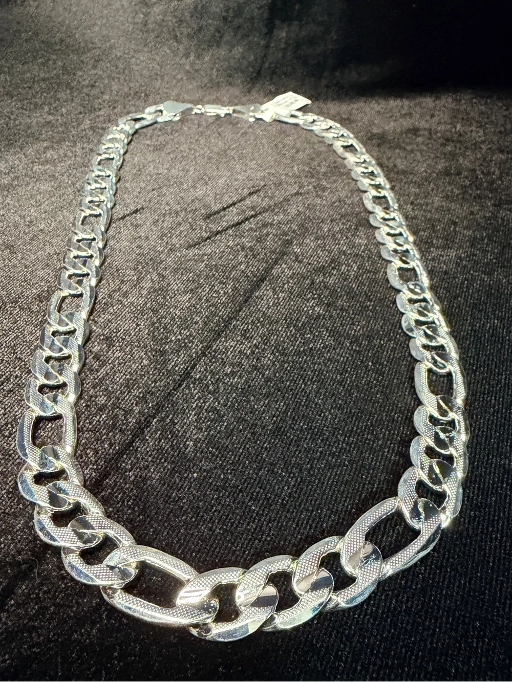 Figaro Diamond Cut 24in 12.7MM 925 Stamped silver filled necklace 94g.